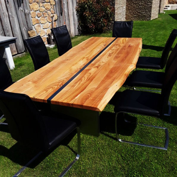 Massivholztisch – handgefertigt von Axel Jahn