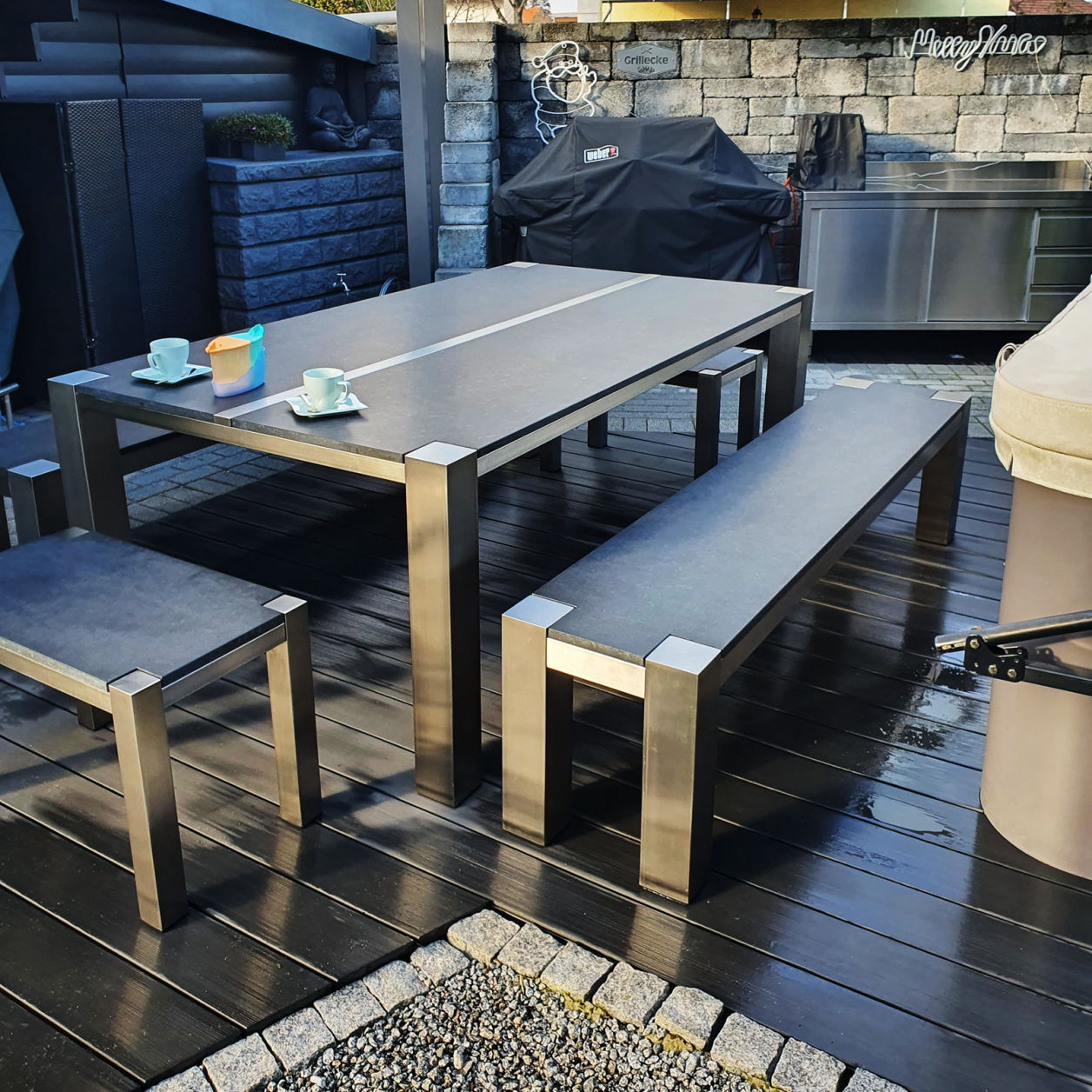 Natursteintisch mit Edelstahlgestell – Tischmanufaktur Axel Jahn